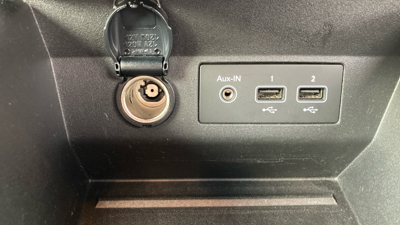 Renault Clio 1.0 TCe 100 Iconic 5dr Petrol Hatchback